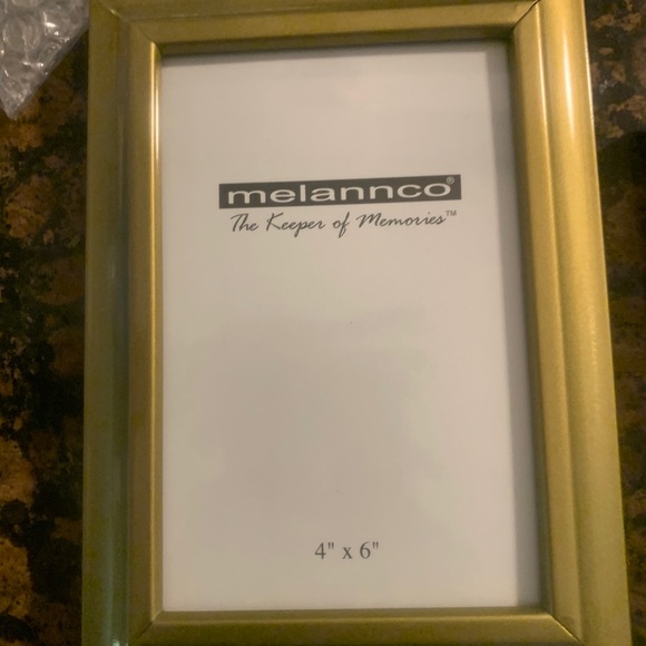 picture frames - Picture 3 of 4
